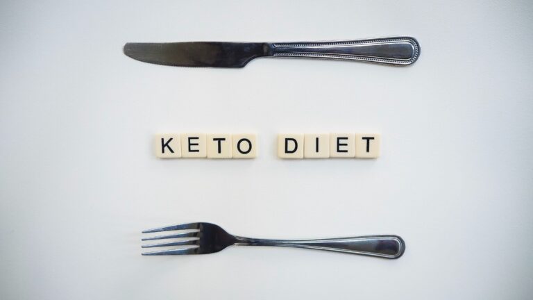 Ketogenní dieta: Kompletní průvodce pro začátečníky na keto dietě