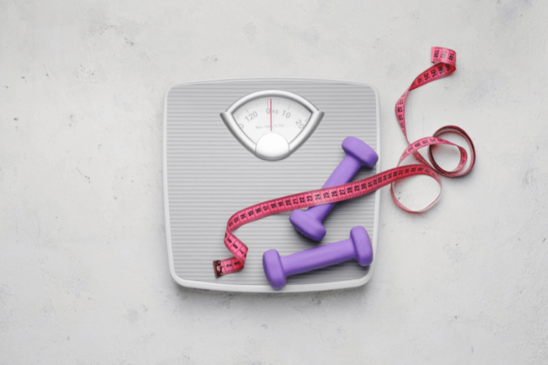 Odbourávání tuků vs. hubnutí: jaký je mezi nimi rozdíl?